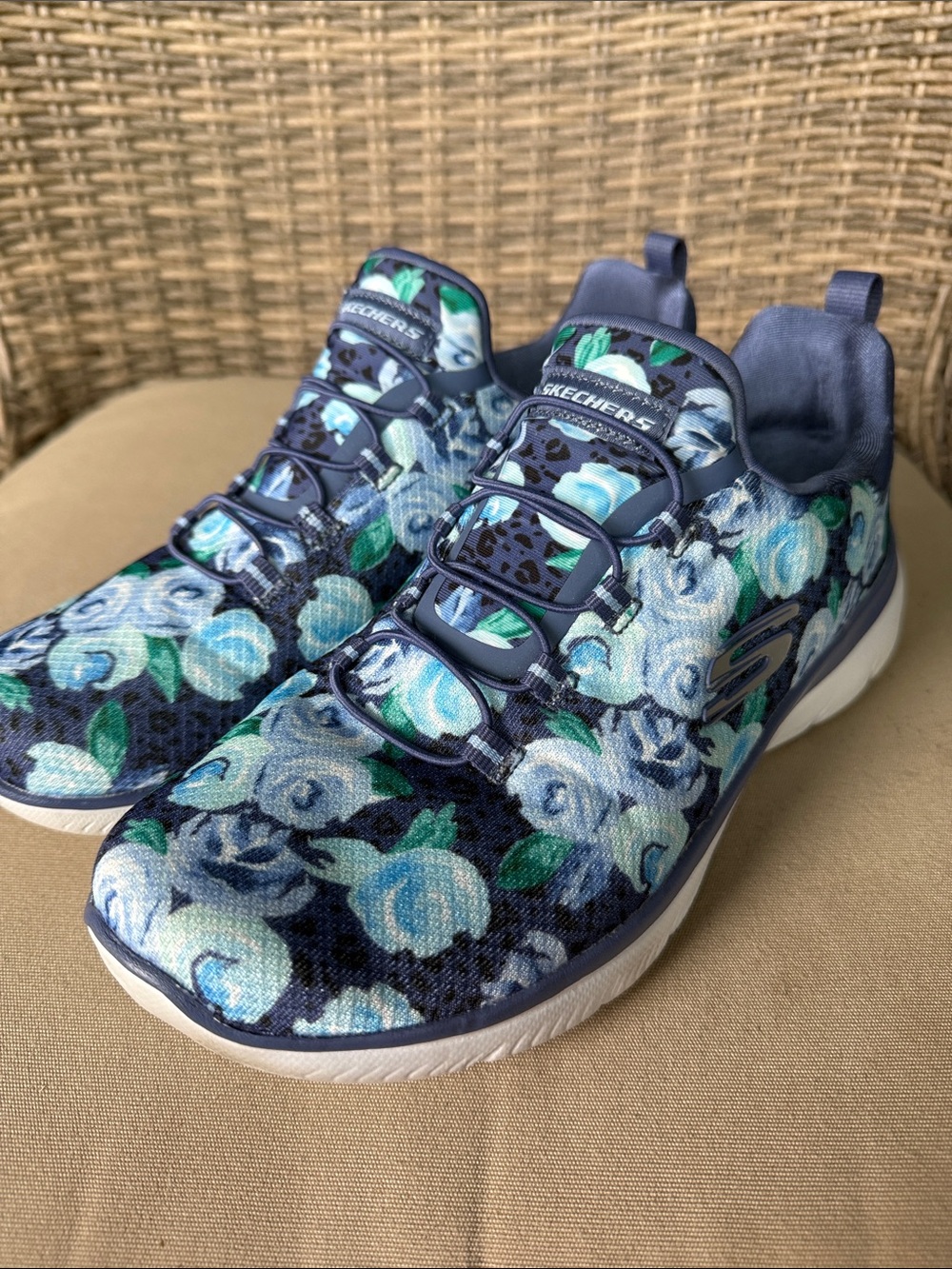 Skechers Summits All Things Rosy Bungee Women's Floral Slip-On Athletic Sneakers